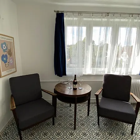 Apartment Prostorny Litomysl, Blizko Centra, S Parkovanim *